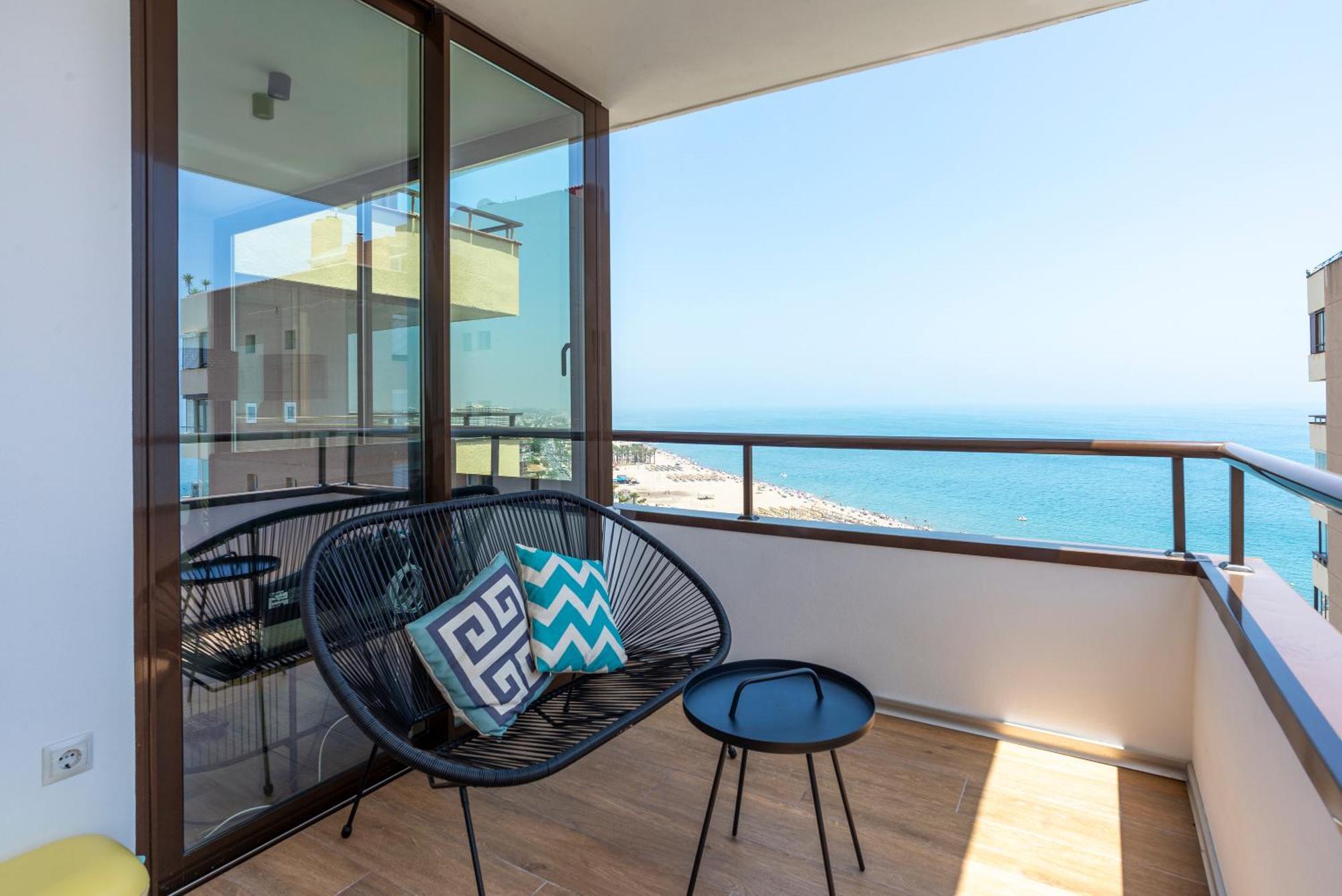 Playamar Waterfront Exclusive Apartment And Views Tower 2 Fl 14 Torremolinos Kültér fotó